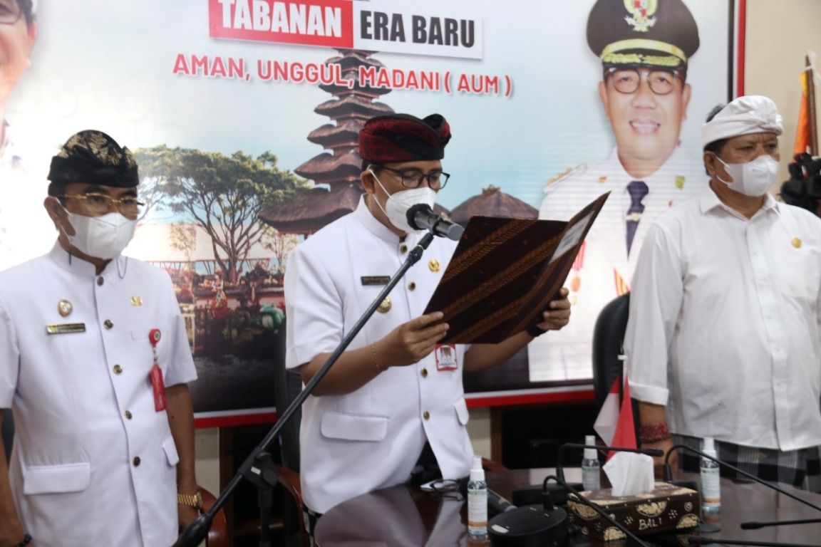 podiumnews.com-247 Pejabat Fungsional di Lingkungan Pemkab Tabanan Dilantik